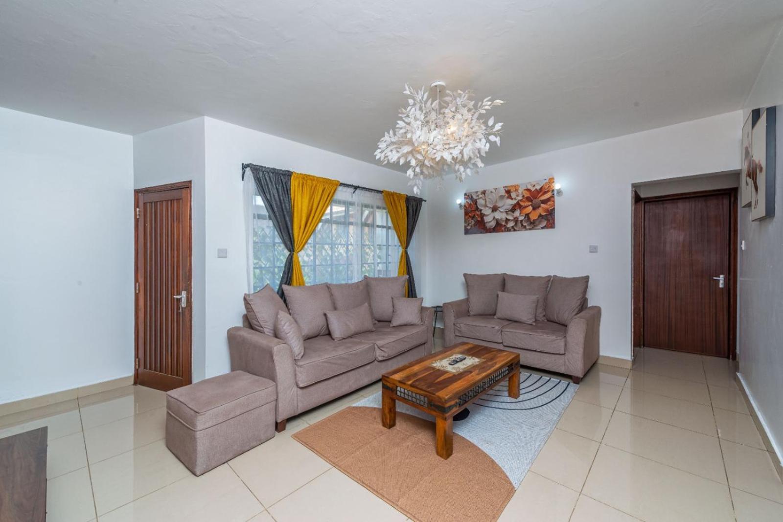 2 Bedroom In Parklands Apartment *