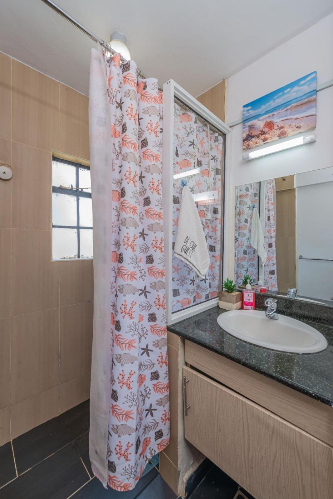Apartment 2 Bedroom In Parklands Nairobi
